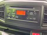 お好きな音楽を車内でお楽しみいただけます♪スピーカー交換・ウーハー追加などの音質向上や、最新ナビ・後席モニター等の取り付けも是非ご相談ください!
