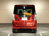 納車時に点検整備(費用は販売価格に含まれます。)を受けてお渡しします。