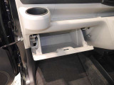 グローブBOX