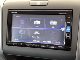 ナビ機能だけでなく、ミュージックサーバー、Bluetooth、フルセグテレビ、DVDとCD再生など、オーディオ機能がついています。