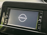 【メーカー純正ナビ】インテリアに溶け込むスタイリッシュな「専用設計」メーカーナビを装備♪視認性や操作性など基本性能にも優れ、より上質なカーライフをお楽しみいただけます。