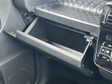 みなさまのお車選びのお手伝いをさせてください!スタッフ一同心よりご来店、お問い合わせをお待ちしております!