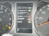 車線逸脱警報などの機能がメーターで操作できます。