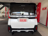 ご納車のお渡し前も当社のメカニックが最善の整備をしますので、ご安心下さい。