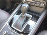 MTモード付です!MT感覚でシフトチェンジできます。MT車が少なくなってきた現在に面白さを取り入れた装備です。走る歓びを!
