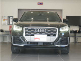 Q2 30 TFSI スポーツ Sラインパッケージ 
