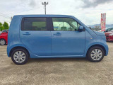 【届出済未使用車とは】自動車の分類では「新車」「中古車」この2種類しかありません。走行距離が100km未満かつ初度登録または初度届出された車両を「届出済未使用車」と呼んでいます。