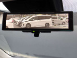 スマートルームミラー★車両後方のカメラ映像をミラー面に移して、いつでもクリアな後方視界を確保します♪