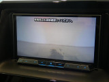 駐車も安心のバックモニター付きです。
