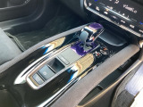 サイドブレーキは、電子制御パーキングブレーキになっています、オートブレーキホールド機能が搭載されています