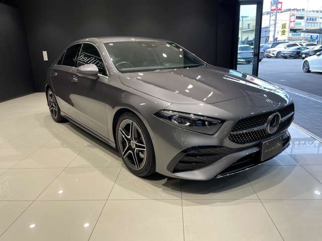 メルセデス・ベンツ Aクラスセダン A200d AMGラインパッケージ の中古