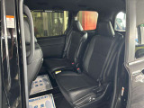ご納車のお渡し前も当社のメカニックが最善の整備をしますので、ご安心下さい。
