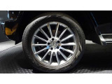メルセデスの認定中古車「サーティファイドカー」では、万一お車が故障した場合も、ご購入後1年間もしくは2年間※は走行距離にかかわらずメルセデス・ベンツ正規サービスネットワークで無料修理いたします