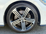 Golf R専用18インチアルミホイール(225/40R18)