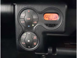 オシャレなインテリアで運転する気分も盛り上がりますよね^^