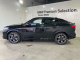 BMW xDriveの魅力は、走行状況と路面状況の変化をリアルタイムに把握し、4輪のトラクションを絶えず最大限に保つことで、どんなコンディションにおいても揺るぎない走りを実現させてくれます。