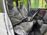 もちろん車内はキレイです♪よりクリーンな状態をキープしたいお客様には『ナノゾーンコート』がおすすめ!新型コロナウイルス対策や、除菌・消臭に効果を発揮し多くの方にご好評いただいております。