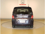 ご納車までの期間ですが、県内のお客様は1、2週間、県外のお客様は2、3週間ほどでご納車が可能となります。但し、お支払いや書類の状況によっては多少の前後もありますので、その際には何卒ご了承下さい。