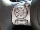 ステアリングスイッチ搭載!ハンドルひとつで手を離さなくても運転中視線をそらさなくても操作が出来て便利です♪