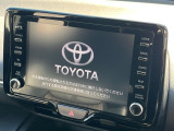 【メーカー純正ナビ】インテリアに溶け込むスタイリッシュな「専用設計」メーカーナビを装備♪視認性や操作性など基本性能にも優れ、より上質なカーライフをお楽しみいただけます。