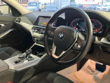 3シリーズセダン 318i 