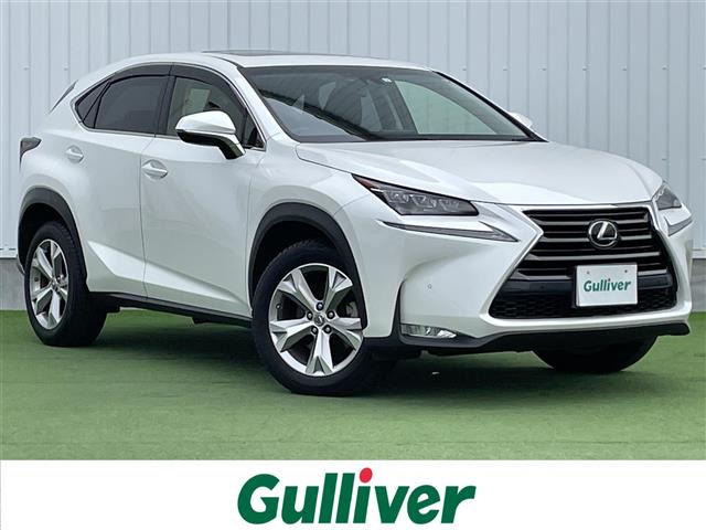NX200t バージョンL本革シート サンルーフ