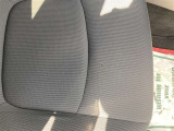 運転席シート 小穴ありです