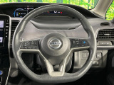 【ステアリングスイッチ】運転中、前方から目線をそらすことなく、オーディオ等の操作が可能な便利機能!安心&快適なドライブを演出してくれます♪