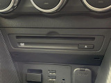 お好きな音楽を車内でお楽しみいただけます♪スピーカー交換・ウーハー追加などの音質向上や、最新ナビ・後席モニター等の取り付けも是非ご相談ください!