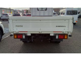 中古車ですので多少の傷はございます。