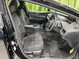 運転席シート廻りは使用感も少なく、良好な状態となっています。丁寧に使われていたことがよくわかりますね。