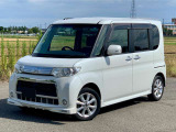 車両の品質管理は室内展示場を完備しておりますので、品質を保った状態の車両をご覧いただけます。