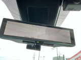 後ろに大きな荷物があっても広報確認が出来るインテリジェントルームミラーです。