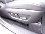 【運転席パワーシート】