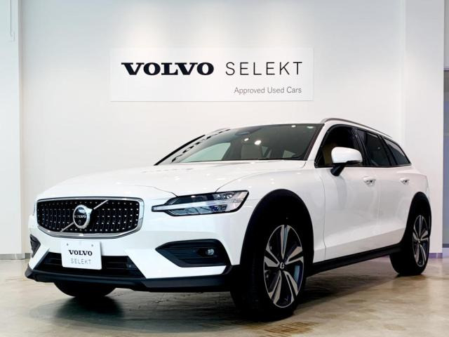 V60クロスカントリー ウルトラ B5 AWD 4WD 