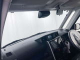 コンパクトカーならではの小回りの良さで、街乗りでもスイスイと!運転しやすいお車です。