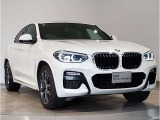 BMWのダイナミック且つエモーショナルなスタイルを印象付けるキャラクターライン(プレスライン)眺めているだけで溜め息の出る美しさです☆