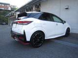 ワイド保証付(期間中走行距離無制限)全国の日産サービス工場にて保証が受けられるのでお出かけ時でも安心!