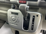 気になる車はすぐにお問い合わせください!画面右側の0066から始まる無料ダイヤルからお問い合わせ下さい!専門スタッフがお車のご質問にお答えいたします!