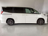 ご購入後のメンテナンスもお任せください。車に詳しい専門スタッフがお客様のカーライフに寄り添ったご提案をさせていただきます。