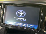 【メーカー純正9インチナビ】インテリアに溶け込むスタイリッシュな「専用設計」メーカーナビを装備♪視認性や操作性など基本性能にも優れ、より上質なカーライフをお楽しみいただけます。