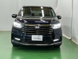 LEDヘッドライトを装備しています。LEDヘッドライトはとても明るく、雨の日や夜間走行も安全・安心です。オートライトコントロール付きで周囲の明るさに応じて自動で点灯・消灯します