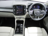 XC40 ウルトラ B4 AWD 4WD 