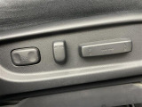 気になる車はすぐにお問い合わせください!画面右側の0066から始まる無料ダイヤルからお問い合わせ下さい!専門スタッフがお車のご質問にお答えいたします!