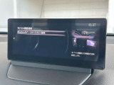 Apple CarPlay、Android Auto、Bluetoothに対応しています。お待ちスマートフォンと連携して音楽を聴いたり、ハンズフリー通話に対応します。