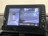 【全周囲カメラ】車両周囲の障害物の位置をモニターでチェックすることができます☆運転中や駐車時などの周囲の安全をサポートしてくれます☆