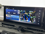 【純正12.3型ナビ】専用設計で車内の雰囲気にマッチ!ナビ利用時のマップ表示は見やすく、いつものドライブがグッと楽しくなります!