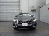 Q2 1.0 TFSI スポーツ 