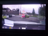 運転状況を映像と音で記録し、ドライブの思い出残しやドライバーの運転チェックができる、便利なドライブレコーダーを装備!あおり運転対策に役立つ後方撮影付きで、安心です♪ナビ画面に映し出すので、便利です!