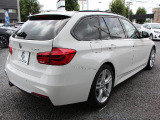 3シリーズツーリング 320d 